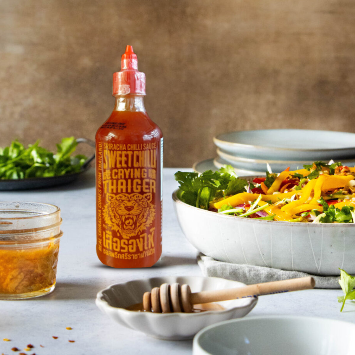 Suree Sriracha Sweet Chilli Sauce Use - Damati Foods